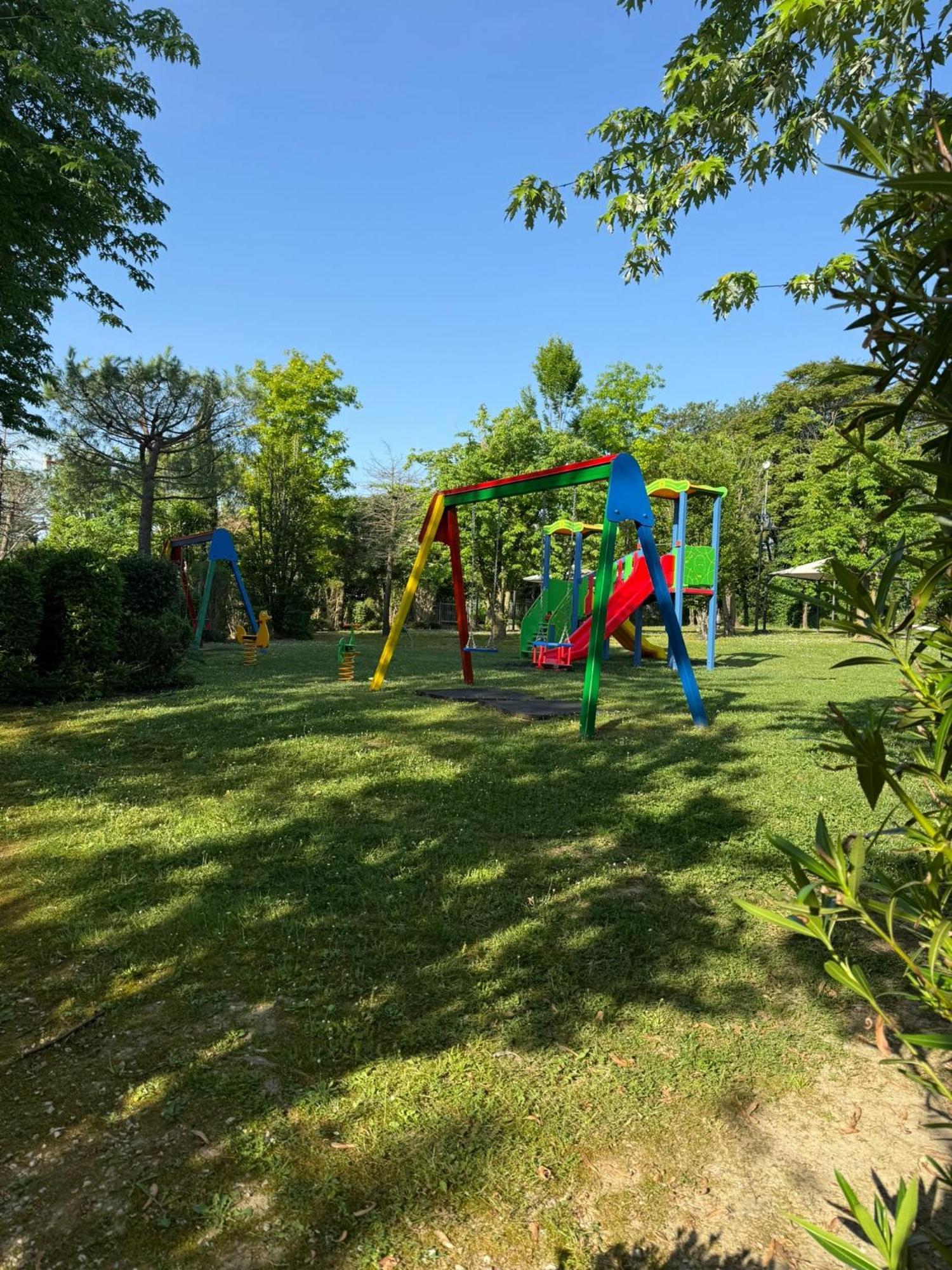 Appartamento Gardagate - Borgo Del Torchio Manerba del Garda Esterno foto
